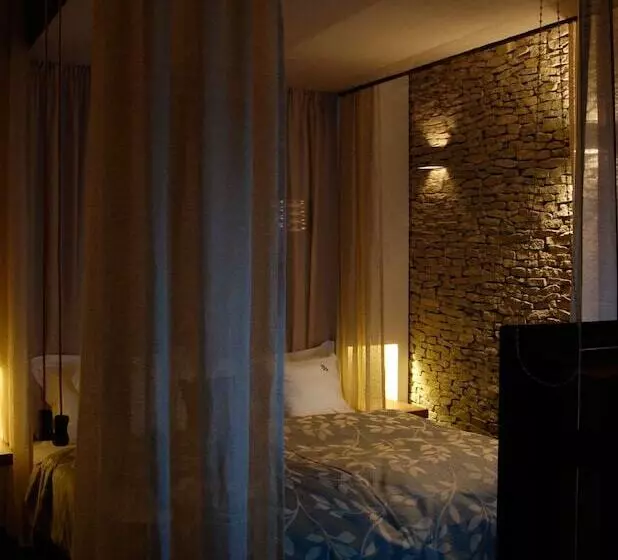 سوییت, Echo Residence All Suite