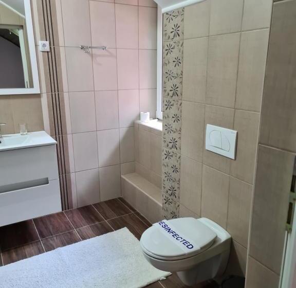 اتاق استاندارد, Guest House Luxotel