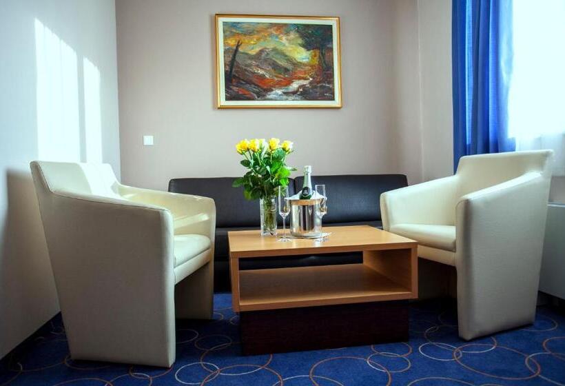 اتاق استاندارد, Bela Krajina