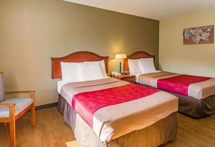 ２ダブルベッドのスタンダードルーム, Econo Lodge Lexington Downtown Near I81