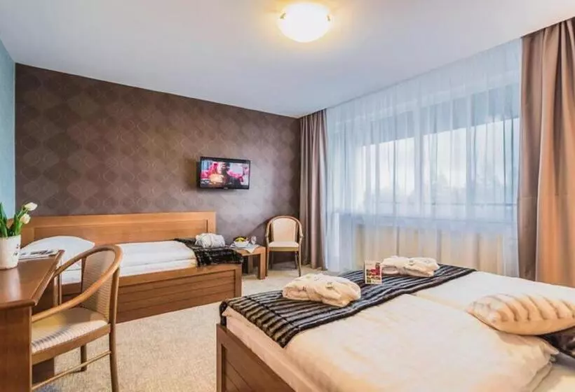 اتاق استاندارد سه نفره, Kontakt Wellness