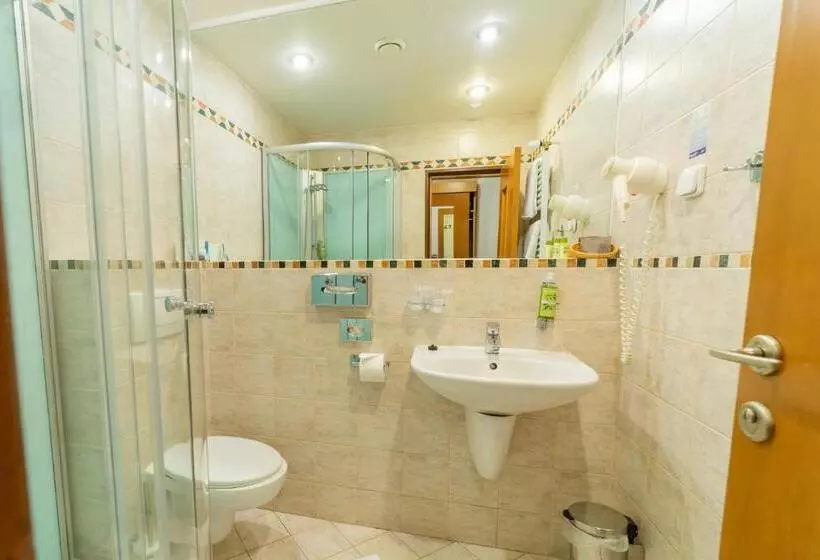 اتاق استاندارد, Kontakt Wellness