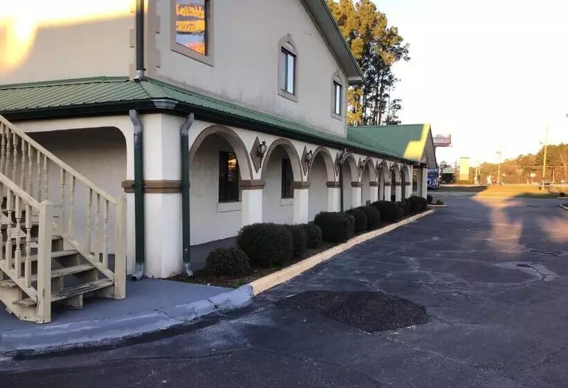 デラックスルーム, Scottish Inns