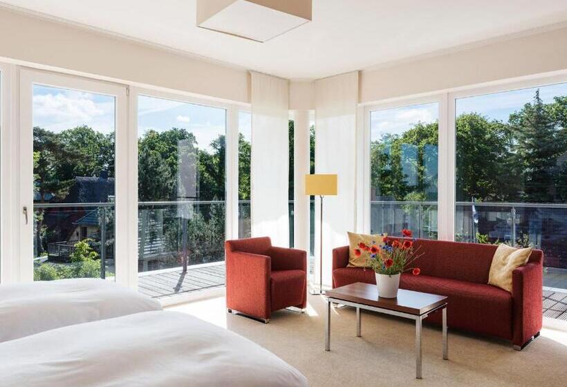 标准间, The Grand Ahrenshoop