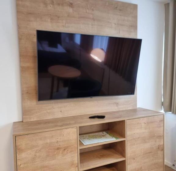 Студия Стандарт, Tilia