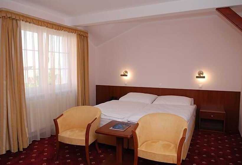 Номер Стандарт, Tilia