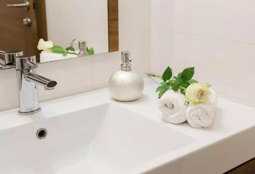 سوئیت 2 خوابه, Villa Aina Boutique