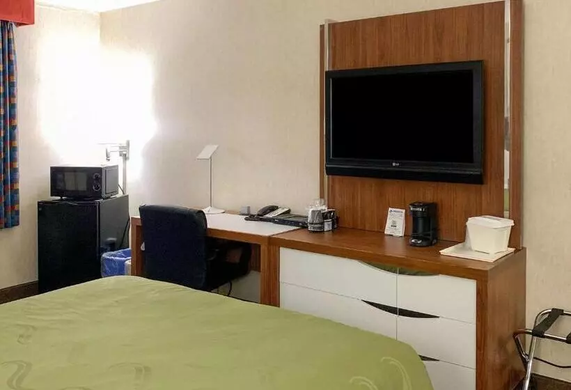 スタンダードルーム, Quality Inn Near Toms River Corporate Park