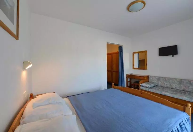 バルコニー付きスタンダードルーム, Wellness Hotel Kakadu