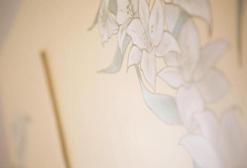 غرفة قياسية ثلاثية, B&b Casa Dei Grilli