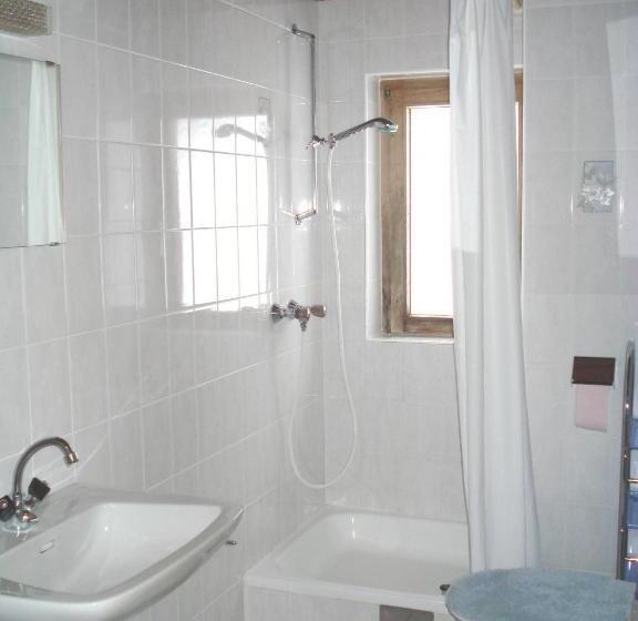 شقة غرفتين, Haus Mondspitze