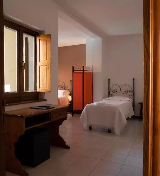 スイート（家族用）, Albergo Del Chianti