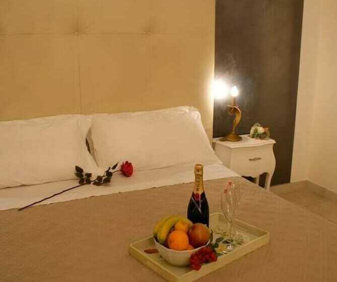 סוויטה, Alixia's Suites