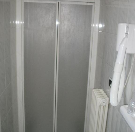 Chambre Triple Standard, Classicano