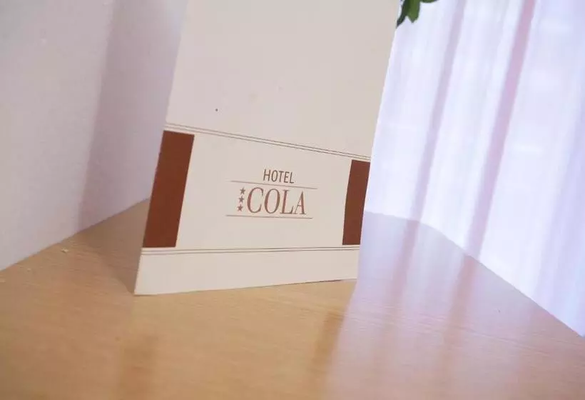 スタンダード４人部屋, Cola Frontemare
