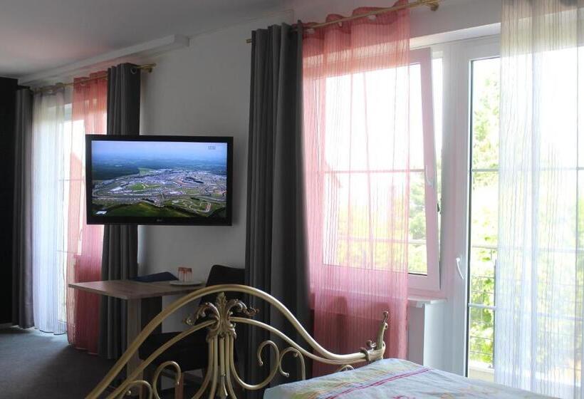 수피리어 룸 가든 전망, Das Mittelpunkt