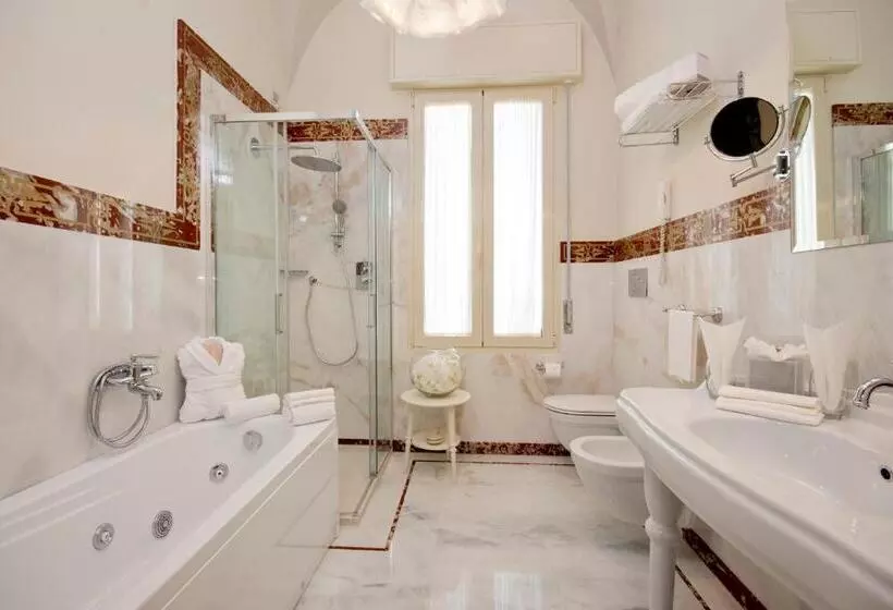 سوییت جونیور, Grand Hotel Da Vinci