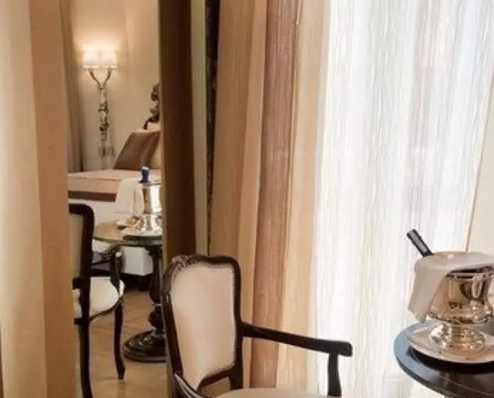 اتاق لوکس, Grand Hotel Da Vinci