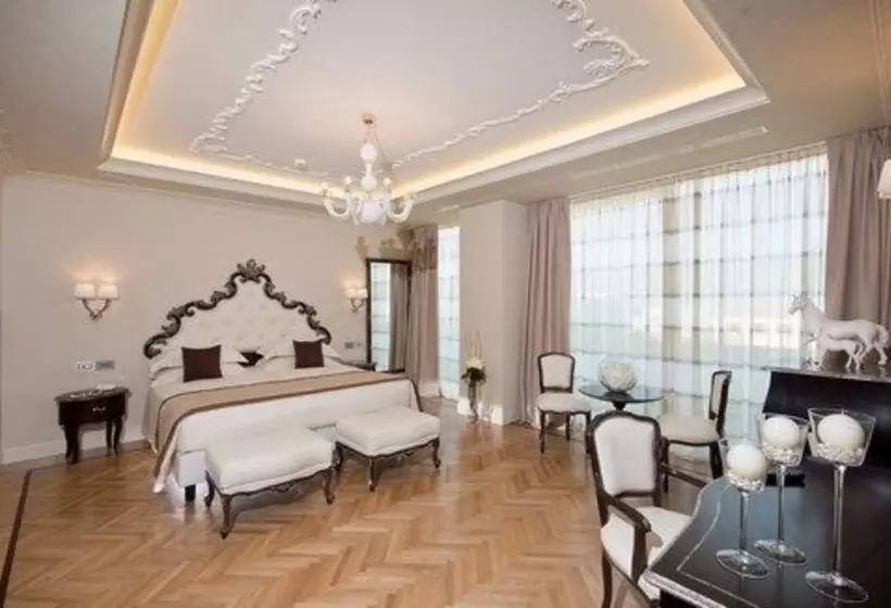 اتاق لوکس, Grand Hotel Da Vinci