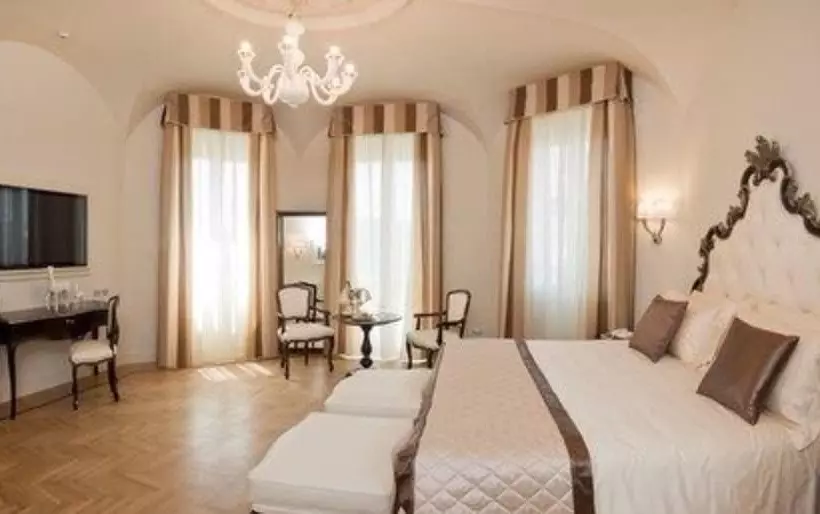 اتاق لوکس, Grand Hotel Da Vinci