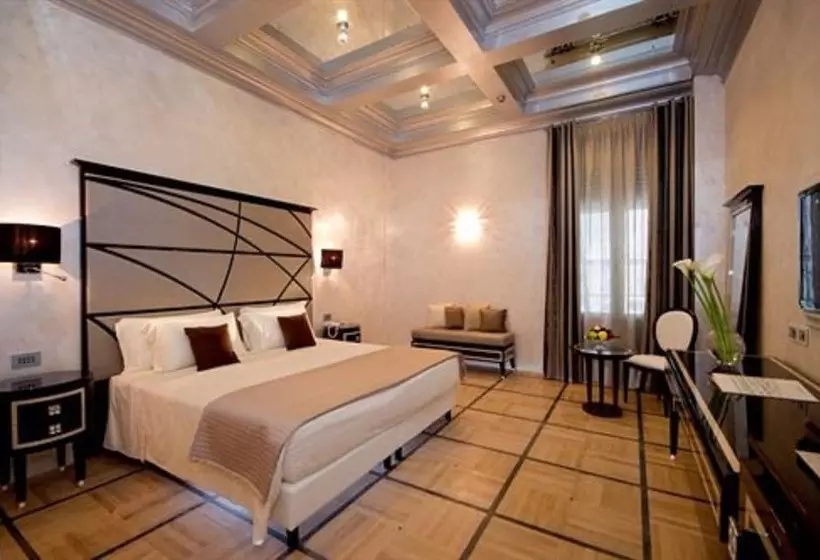 اتاق اجرایی سه نفره, Grand Hotel Da Vinci
