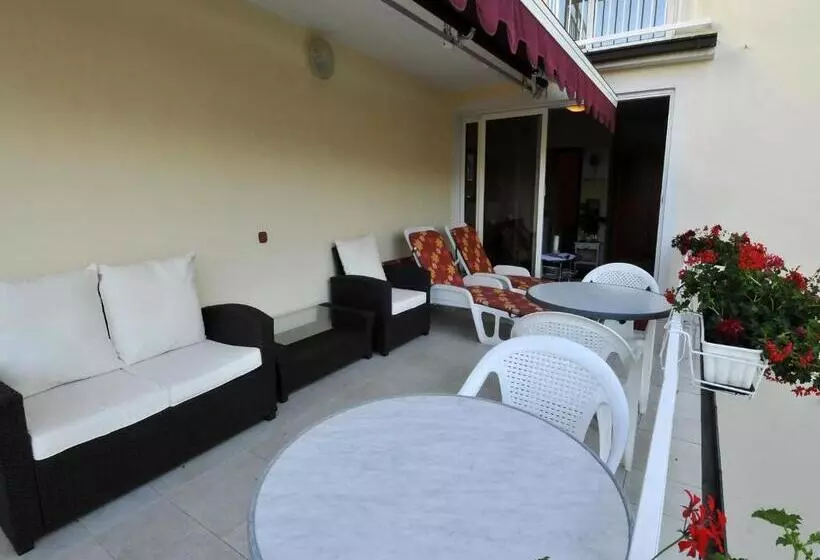 اتاق سوپریور با چشم‌انداز باغ, Haus Am Meer Cavtat