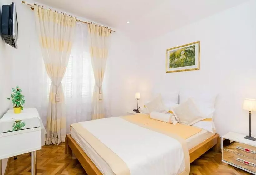 سوییت, Haus Am Meer Cavtat