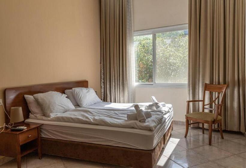 Номер Стандарт, Port Inn