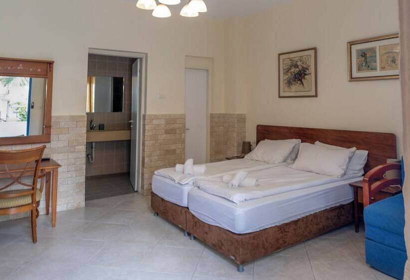 Chambre Standard, Port Inn
