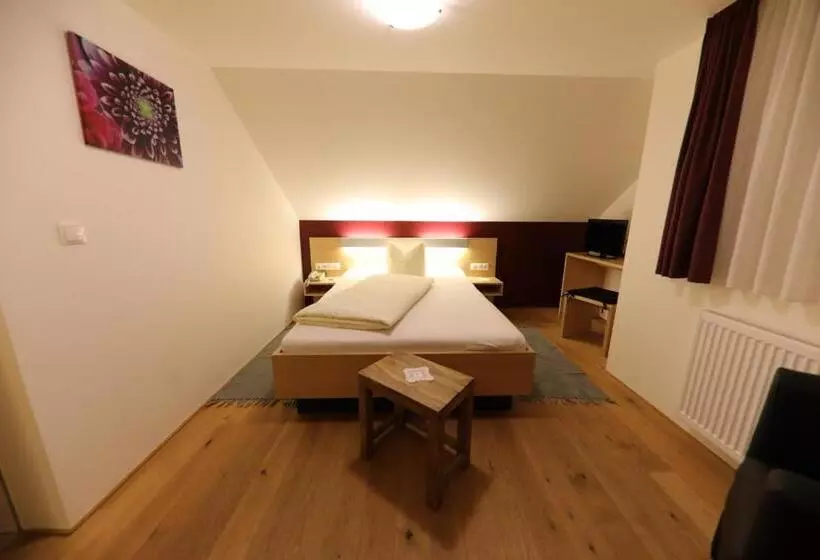 Standard Yhden Hengen Huone, Gasthof Ochsen
