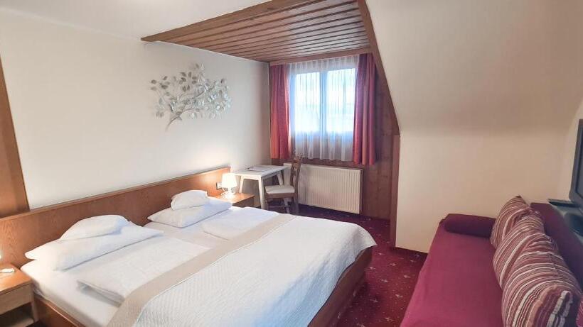 Номер Стандарт, Pension Seeblick