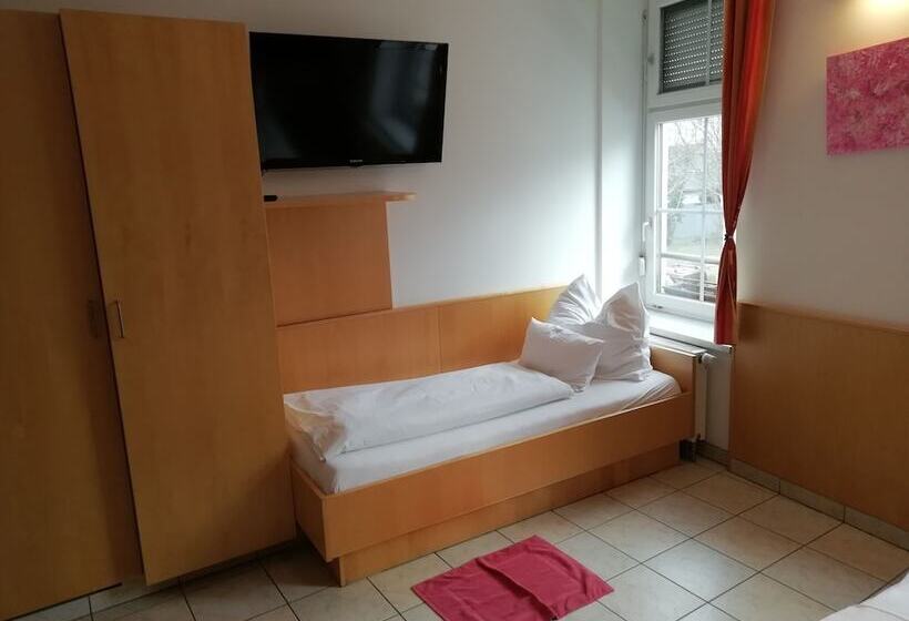 Номер Стандарт Индивидуальный, Weinhotel Kirchenwirt