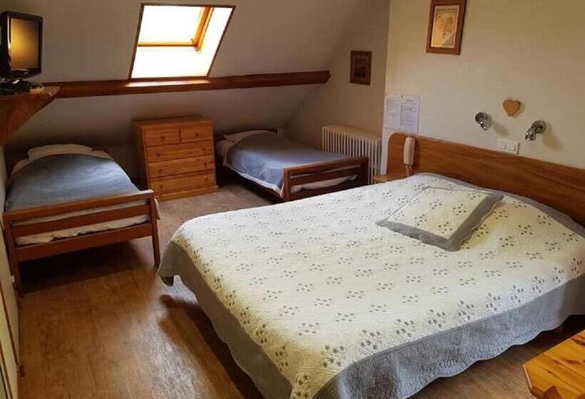 スタンダード4人部屋, Auberge Des Montauds
