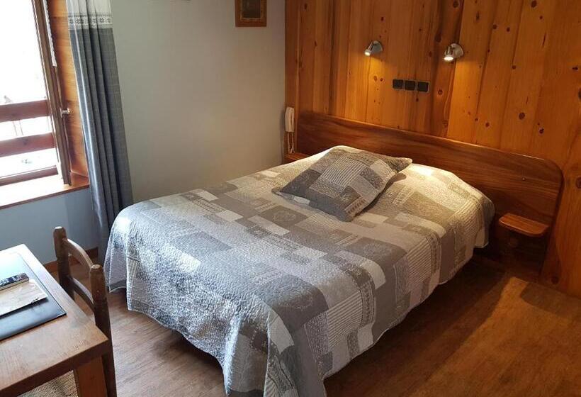 スタンダードルーム, Auberge Des Montauds