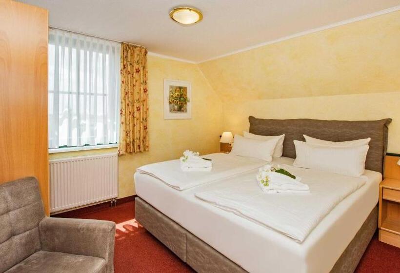 Полулюкс, Garni Nussbaumhof