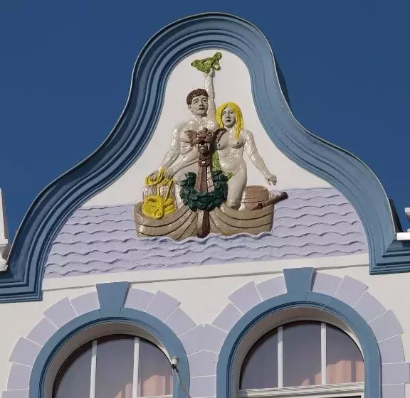 ジュニアスイート, Germania