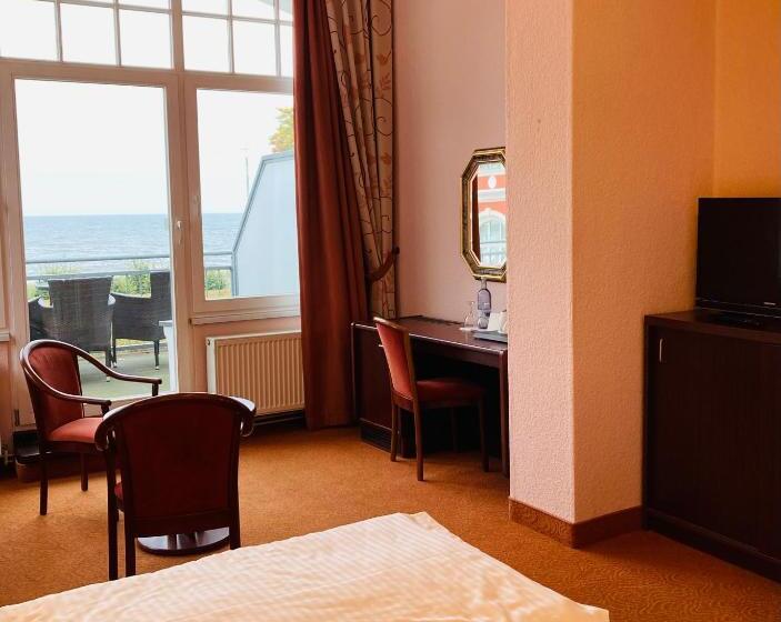 Полулюкс с Балконом, Germania