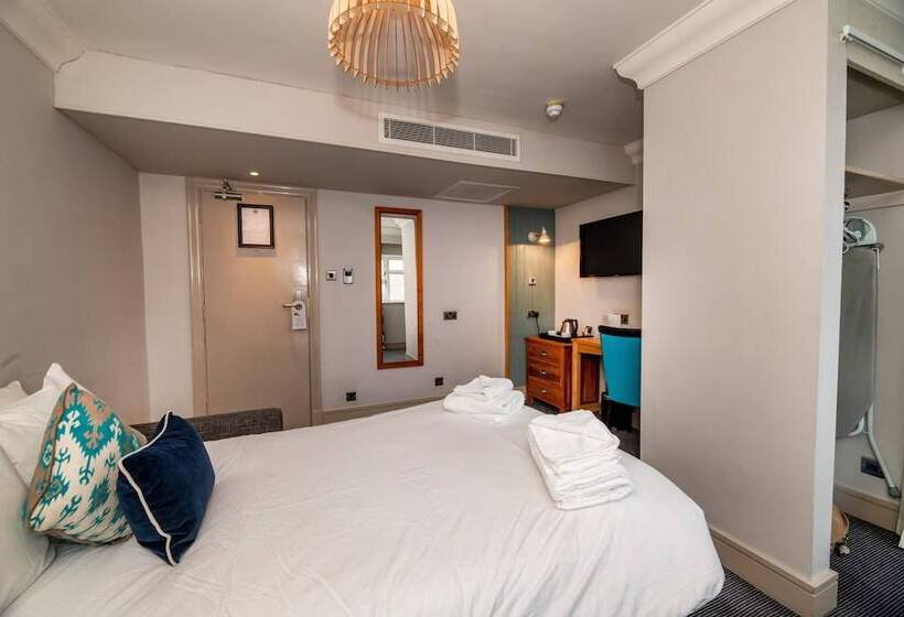 패밀리 룸, Greswolde Arms By Chef & Brewer Collection