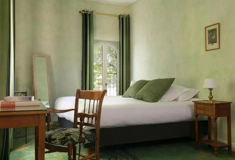 スタンダードルーム, Hostellerie Du Chateau Les Muids