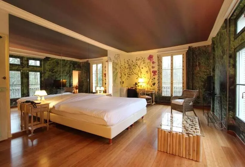 スーペリアールーム, Hostellerie Du Chateau Les Muids
