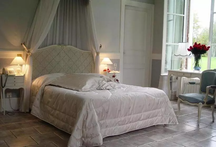 スーペリアールーム, Hostellerie Du Chateau Les Muids