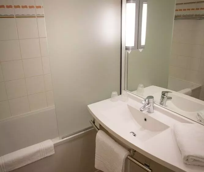 ダブルベッドスタンダードルーム, Ibis Perpignan Nord Rivesaltes