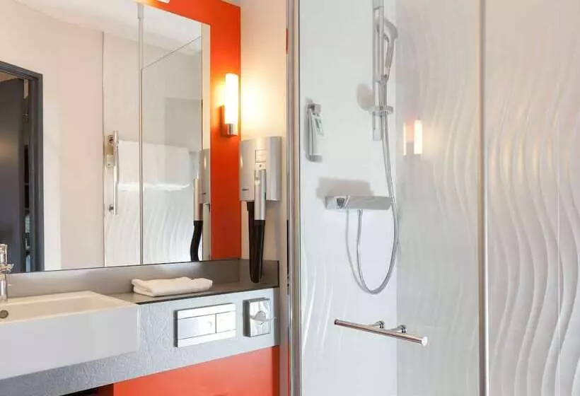 Perhesviitti, Ibis Styles Romans Valence Gare Tgv