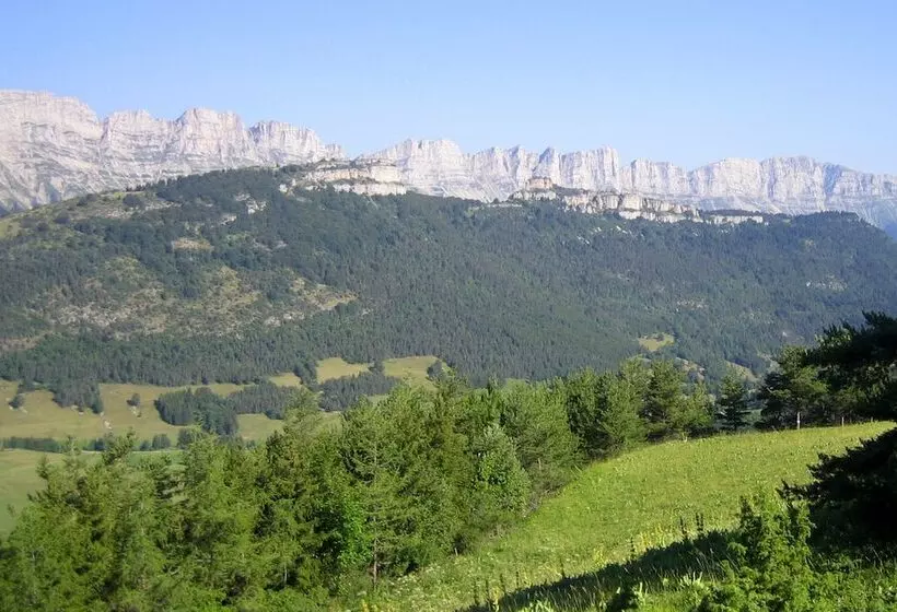 Perhesviitti, Ibis Styles Romans Valence Gare Tgv