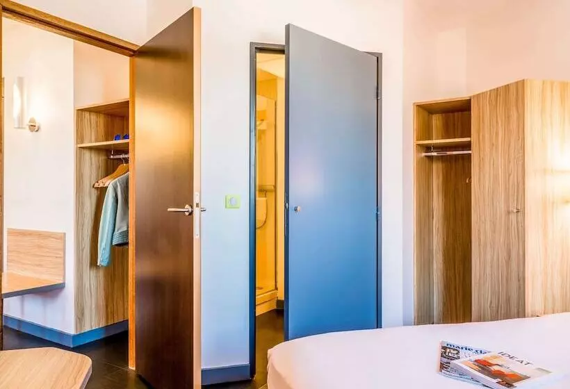 Perhesviitti, Ibis Styles Romans Valence Gare Tgv
