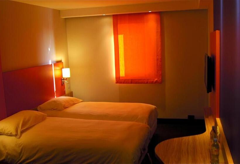 חדר סטנדרט, Ibis Styles Romans Valence Gare Tgv