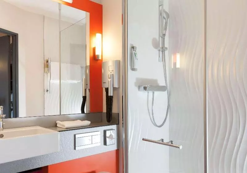 Perhehuone, Ibis Styles Romans Valence Gare Tgv