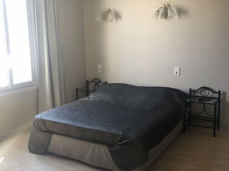 패밀리 룸, Le Lys D Or