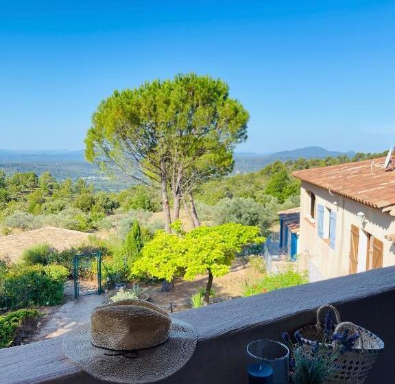 Номер Стандарт с Балконом, Le Mas Des Collines