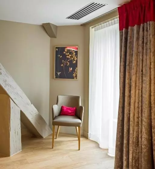 バスタブ付きスーペリアールーム, Logis Grand Hôtel Des Bains